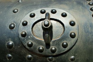 深度解析,如何有效降低汽车发动机噪音和风噪