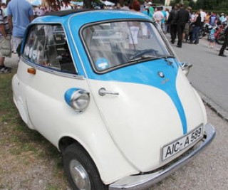 汽车旅行，自由、探险与发现的完美结合